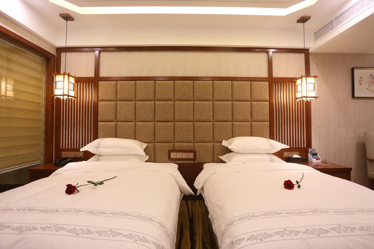 Mingshan Hotel Chengdu Luaran gambar
