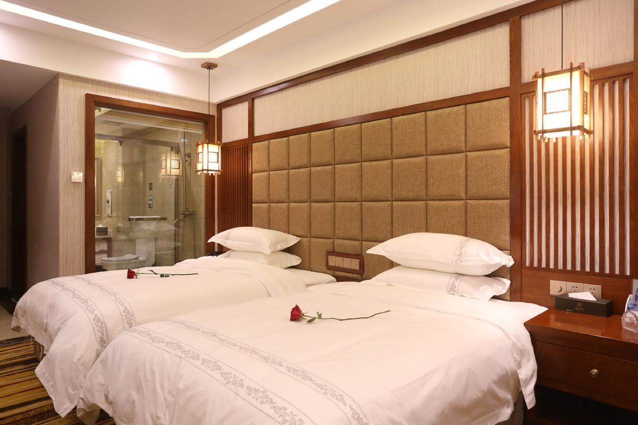 Mingshan Hotel Chengdu Luaran gambar