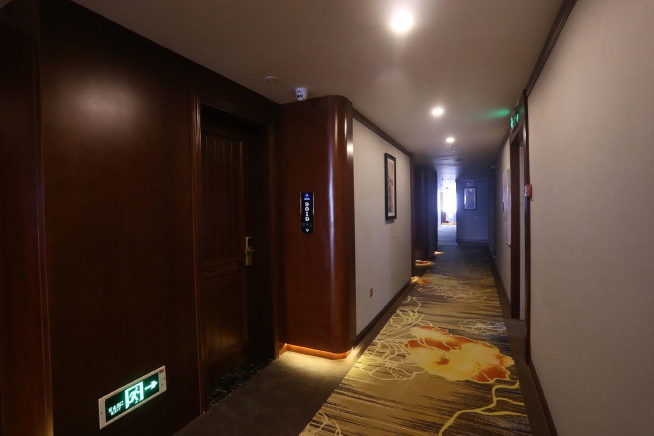 Mingshan Hotel Chengdu Luaran gambar