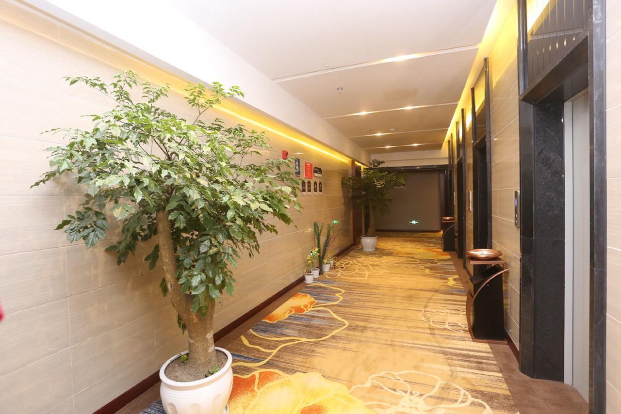 Mingshan Hotel Chengdu Luaran gambar